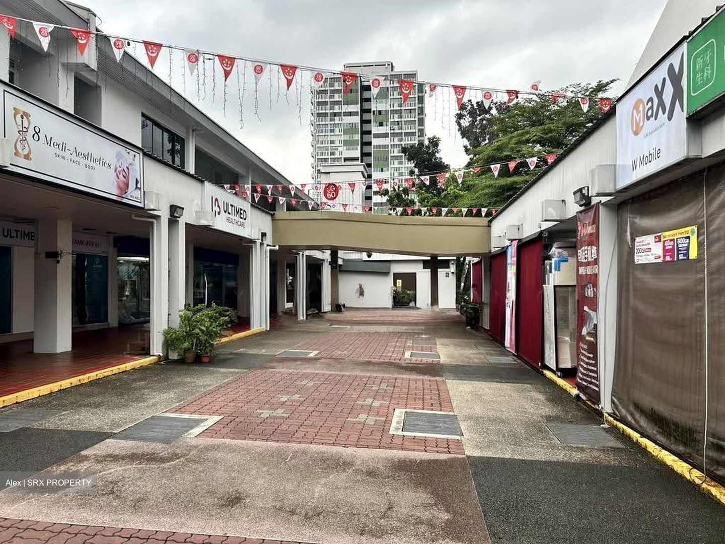 Ang Mo Kio Avenue 8 (D20), Shop House #627500161